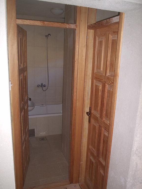 Guest House Tara Canyon Pljevlja Kamer foto